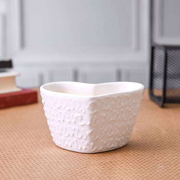 4.1 inch (10 cm) Embossed Heart Shaped Ceramic Pot (White) (set of 2)